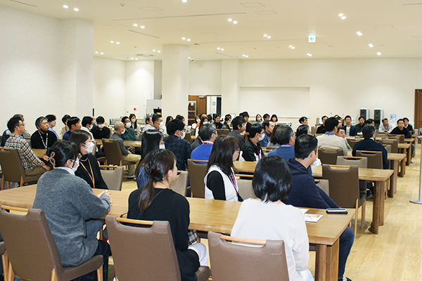 本社新年会